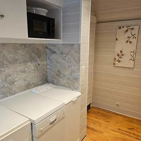 Cosy Proche Et Centre Apartmán *